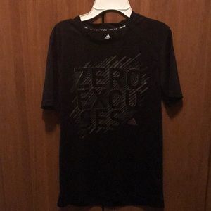 Boys large adidas s/s climate control shirt